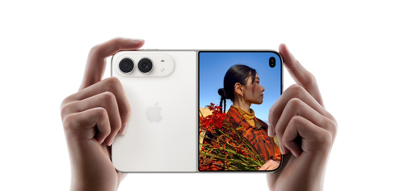 Apple Duo 256GB Star White New– Price in Uganda | Nzela Gadget Store